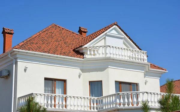 Complete Roofing Solutions from Nokomis’s Best Roofing Contractors